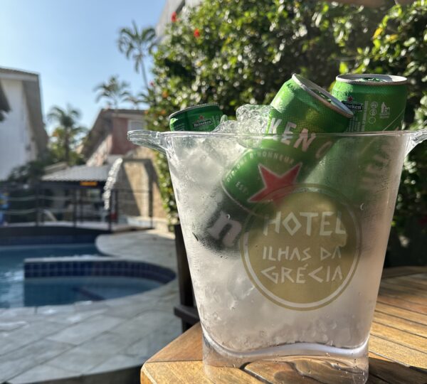 Hotel na Praia da Enseada Guarujá para casal